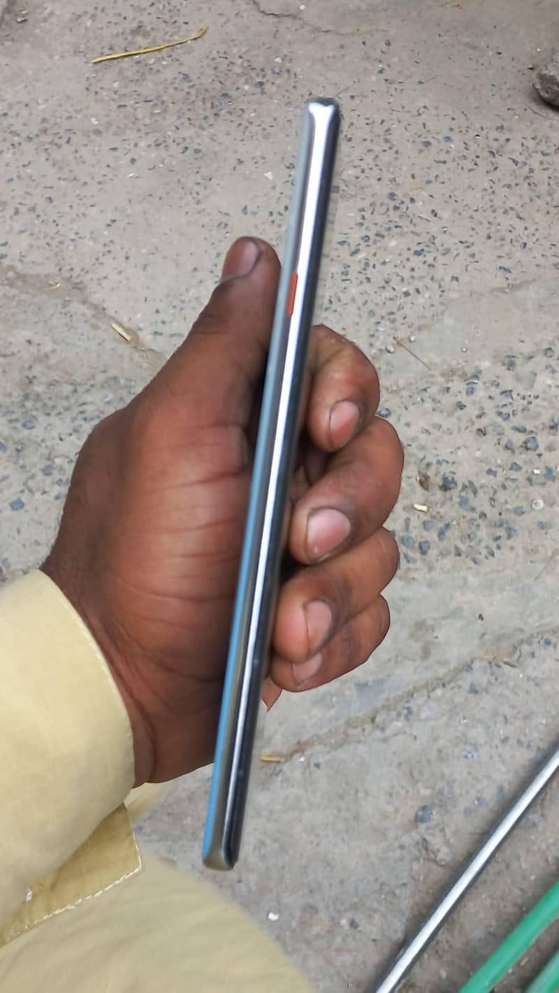 Tecno CAMON 40 Pro 2