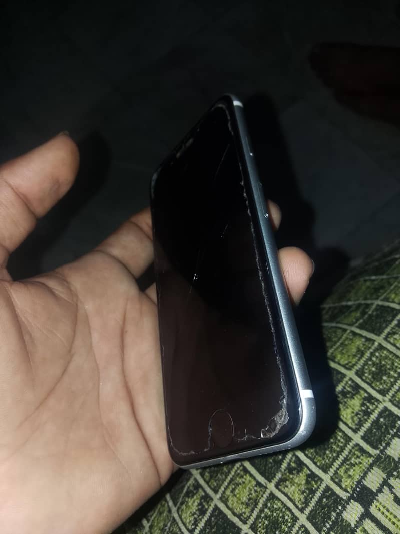 Apple iPhone SE 1