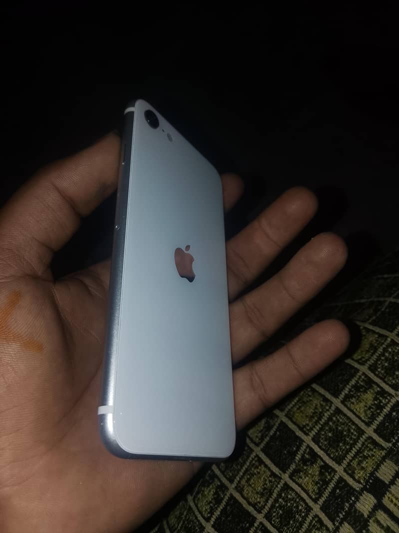 Apple iPhone SE 2
