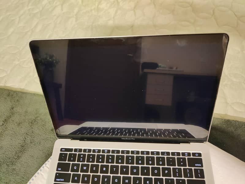 MacBook Pro 2017 9