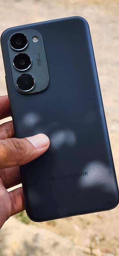 Tecno Spark 40 pro plus