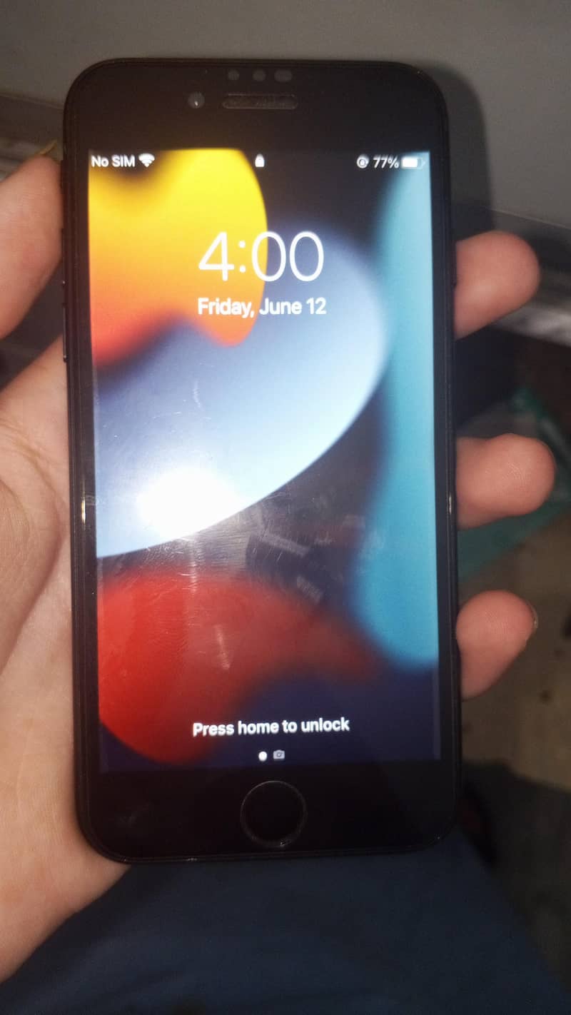 Apple iPhone 7 2