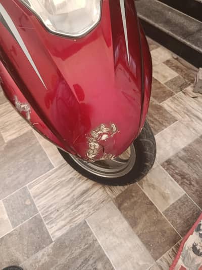 united scooty