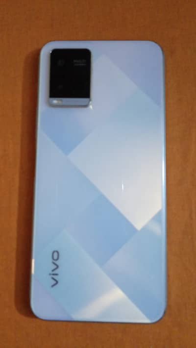 Vivo Y21