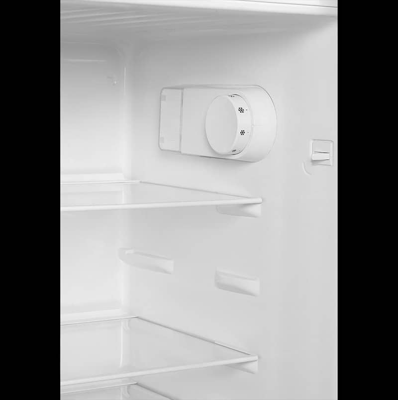 Refrigerator 8