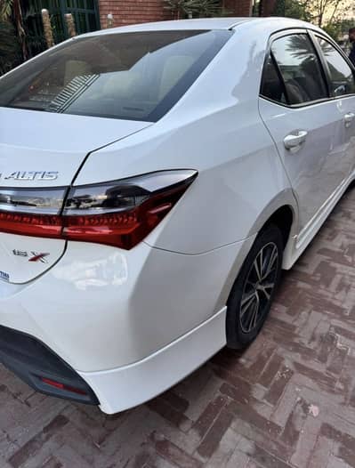 Toyota Altis 1.6 X Corolla 2022