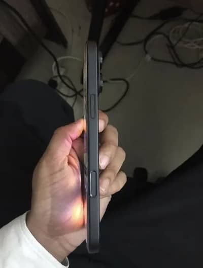 iPhone 16 Pro Max pta