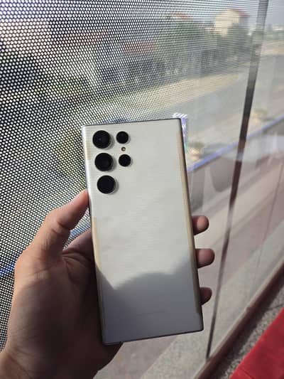 Samsung Mobile S22 Ultra
