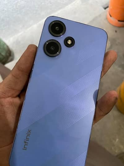 Infinix Hot 30 Play 4 64