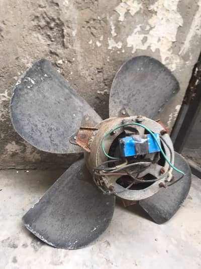 Cooler or exhaust 4 fans