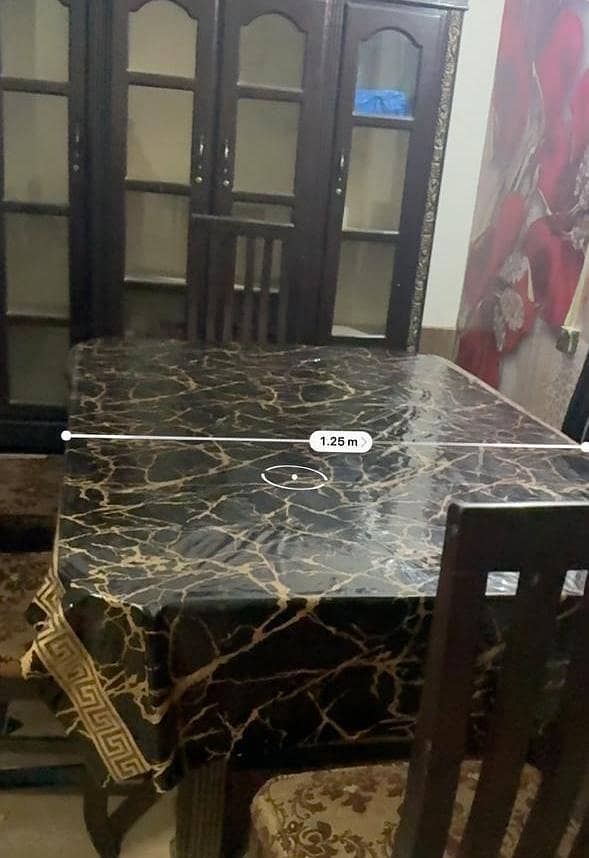 6 سیٹر سالڈ ووڈ ڈائننگ ٹیبل سیٹ | بہترین حالت | 1