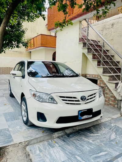 Toyota Corolla GLI 2012 iner total janwan otr 3 pees touch hy