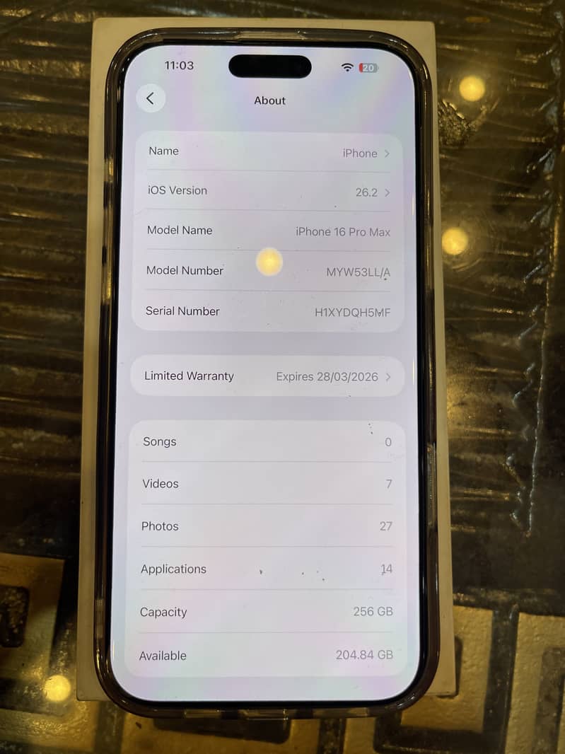 Iphone 16 pro max 3