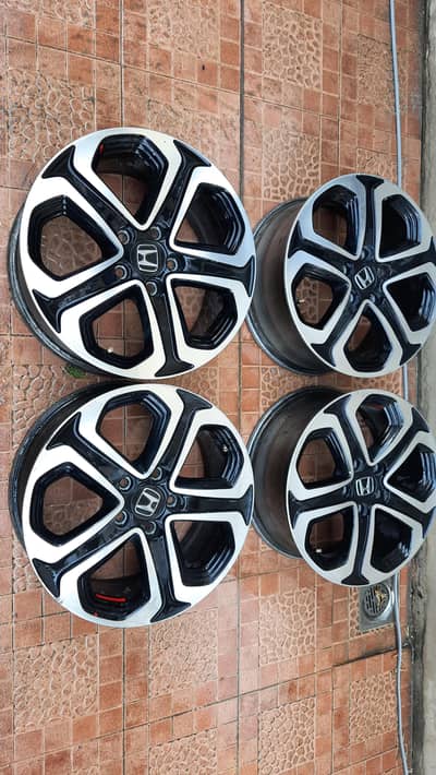 Hond Vezel Genuine Rim Set