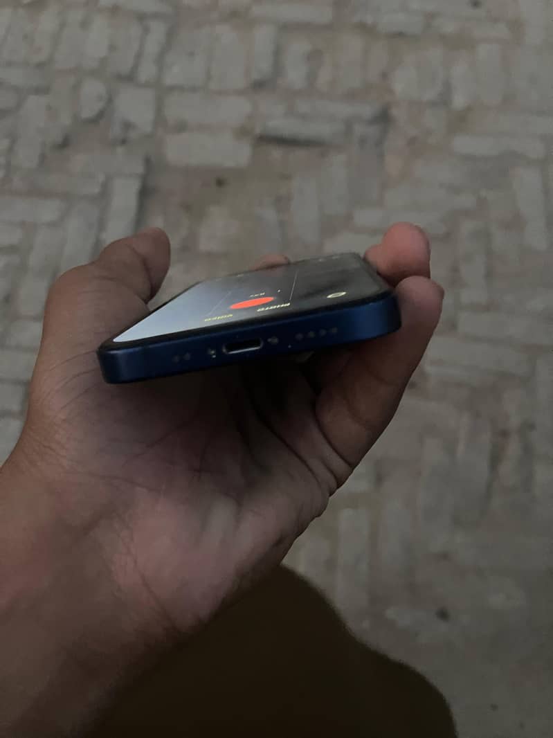 Apple iPhone 12 mini 2