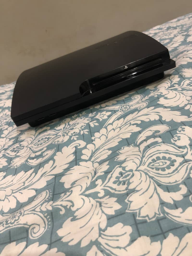 ps3 slim 4