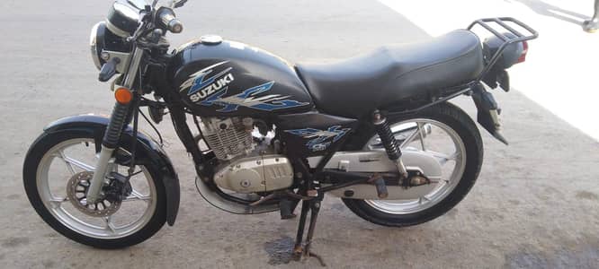 Suzuki Gs 150 se