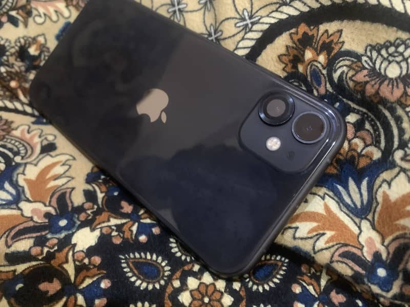 Apple iPhone 11 1