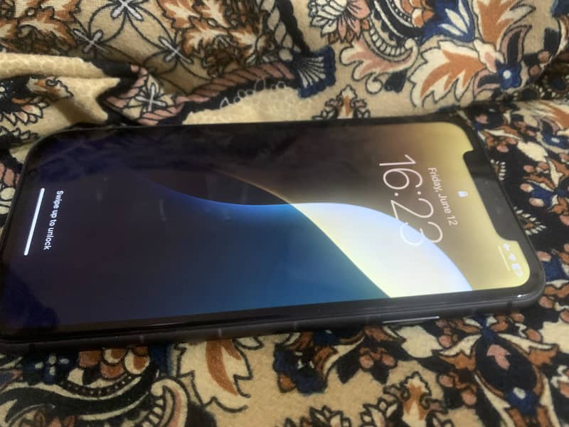 Apple iPhone 11 2