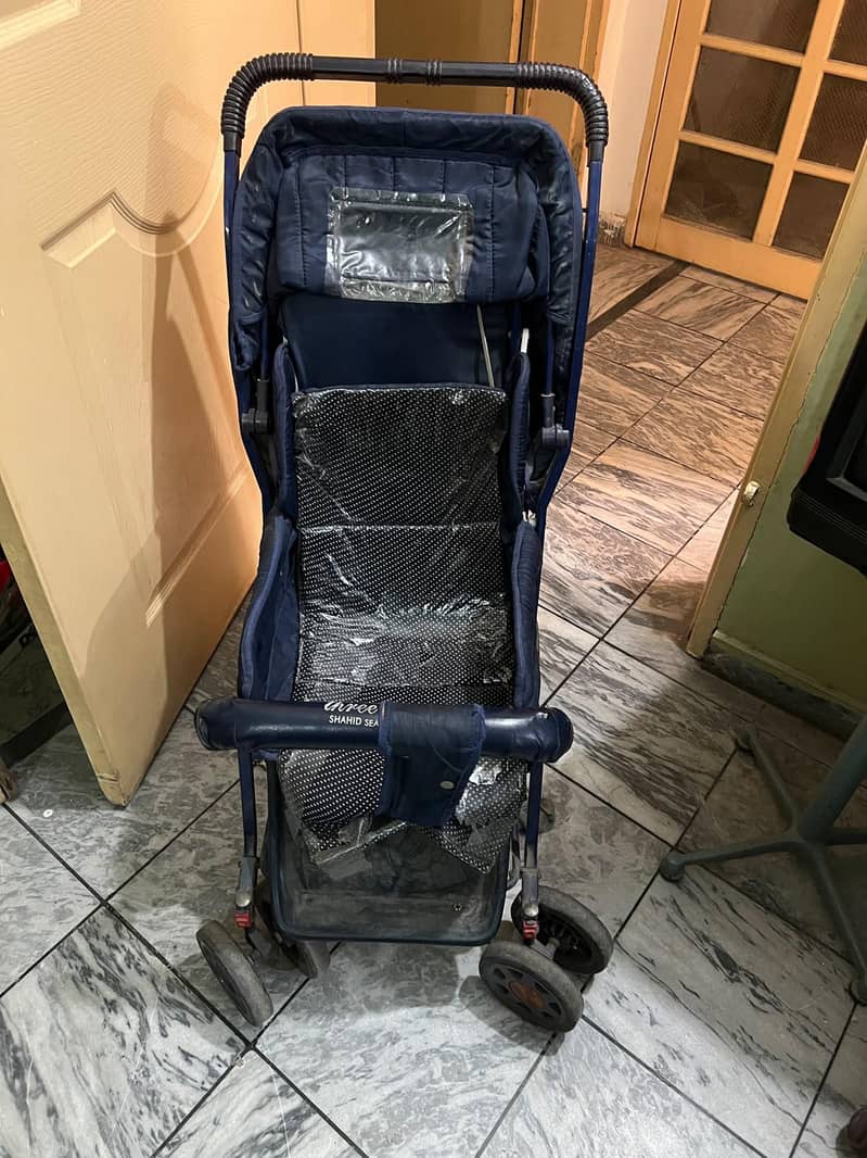 pram/ stroller 0
