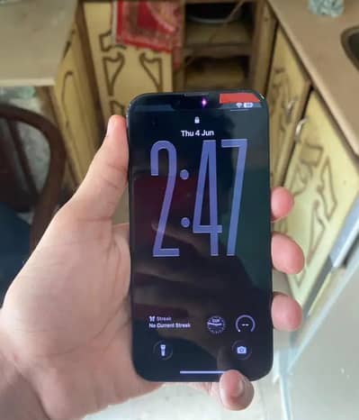 Apple iPhone 16e