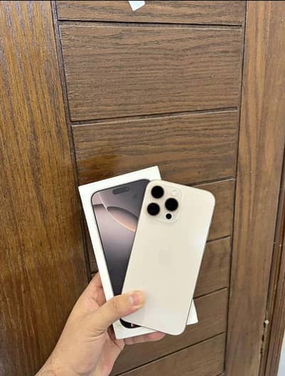 Apple iPhone 16 Pro Max desert titanium