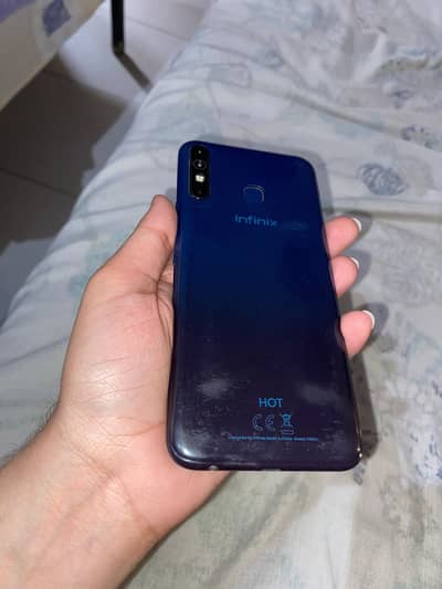 Infinix Hot 8--4GB--64GB With Box 8/10 Condition