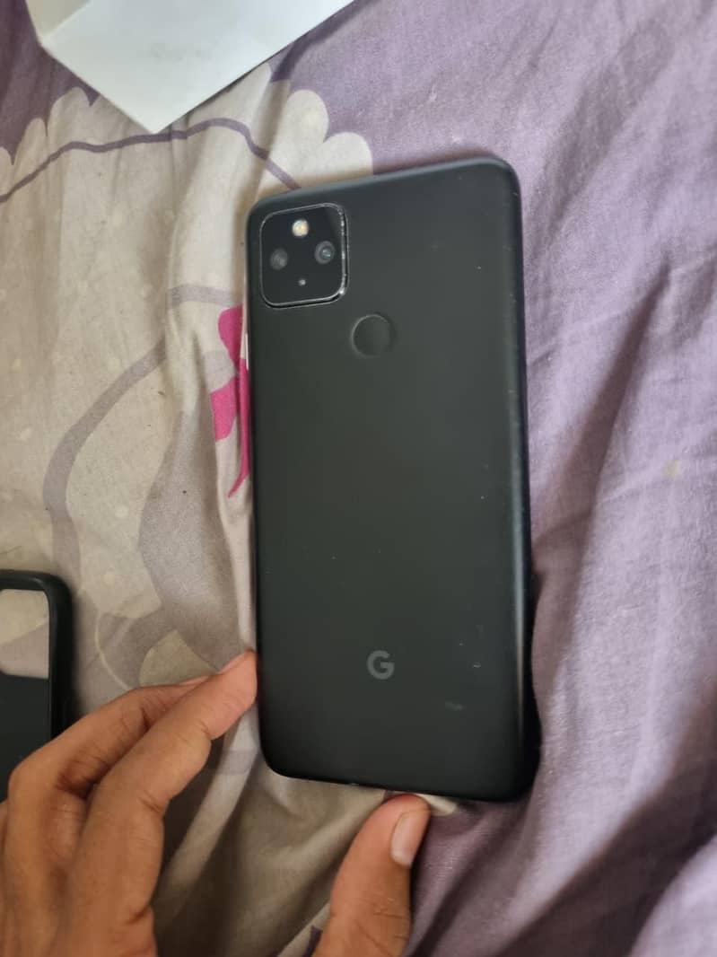 Google Pixel 4a 5