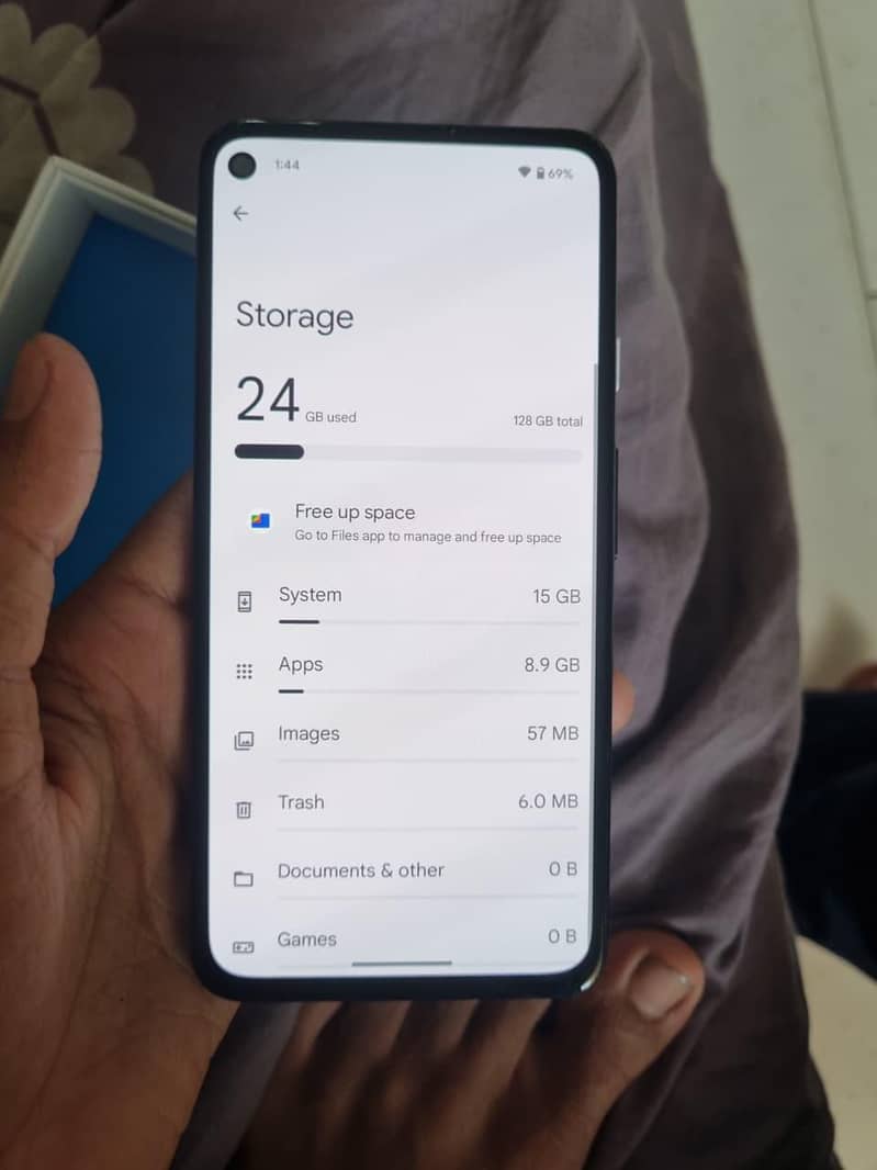 Google Pixel 4a 7