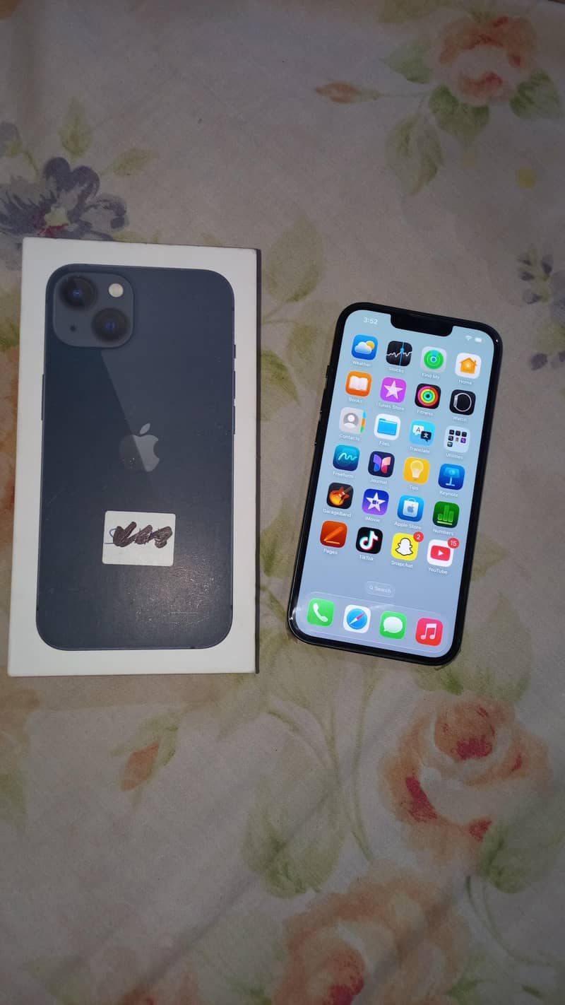 Apple iPhone 13 1