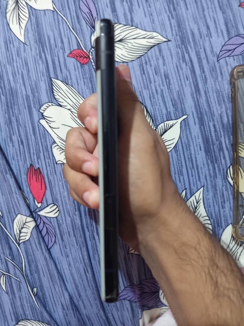 Google Pixel 6a 1