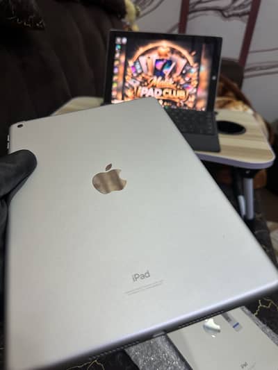 iPad 9 (white) Brand new