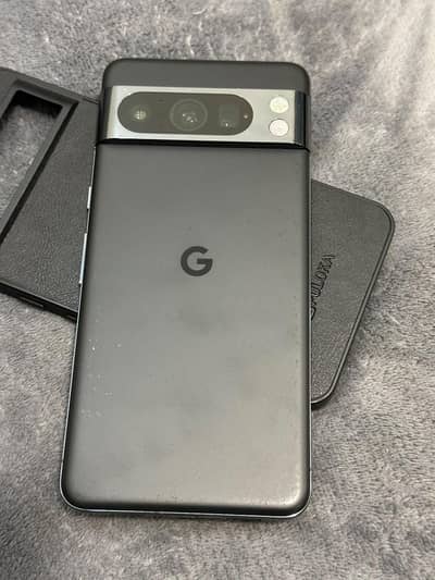 Google Pixel 8 Pro