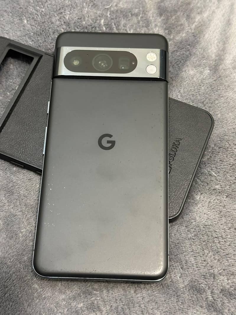 Google Pixel 8 Pro 0