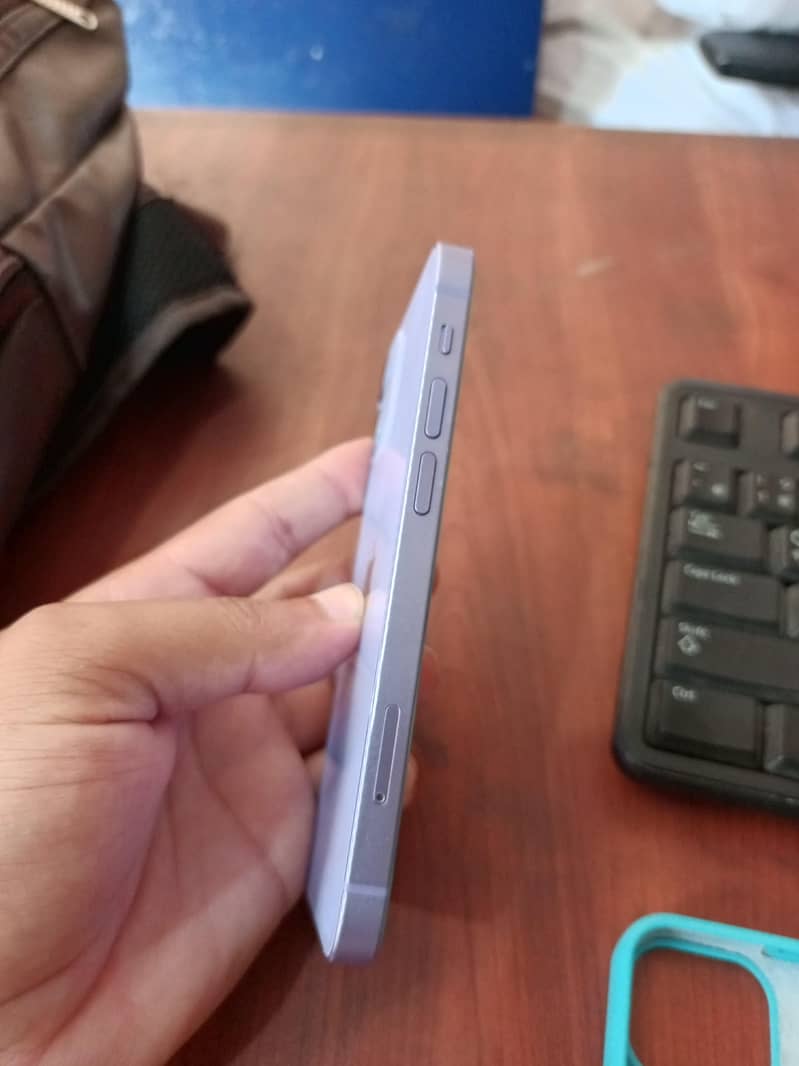Apple iPhone 12 mini 2