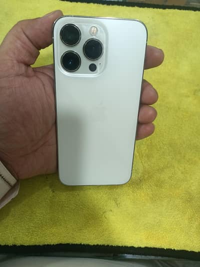Apple iPhone 13 Pro