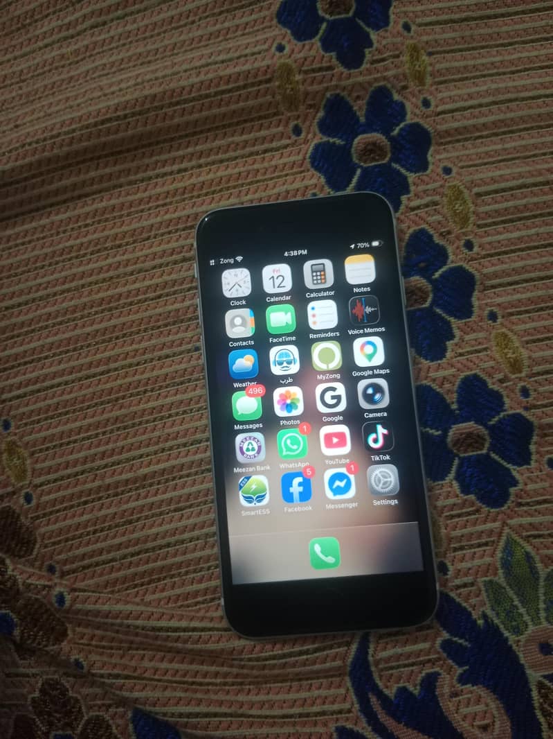 Apple iPhone SE 2