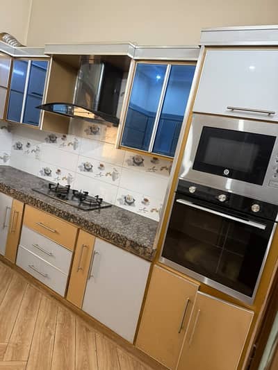 10 Marla New Upper For Rent in Sabzazar Near to Market Fori Rabta keray