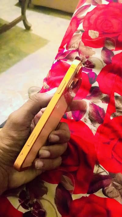 Apple iPhone XR
