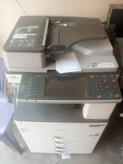 Ricoh MP 3352 Multifunction Photocopier – Excellent Condition
