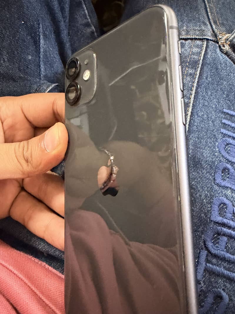 Apple iPhone 11 0