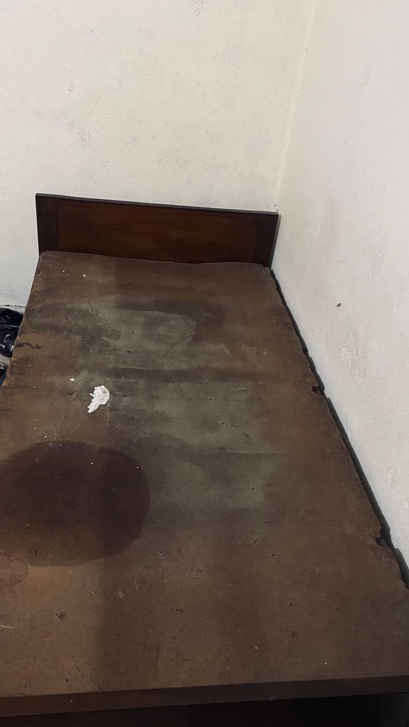 Single bed 2