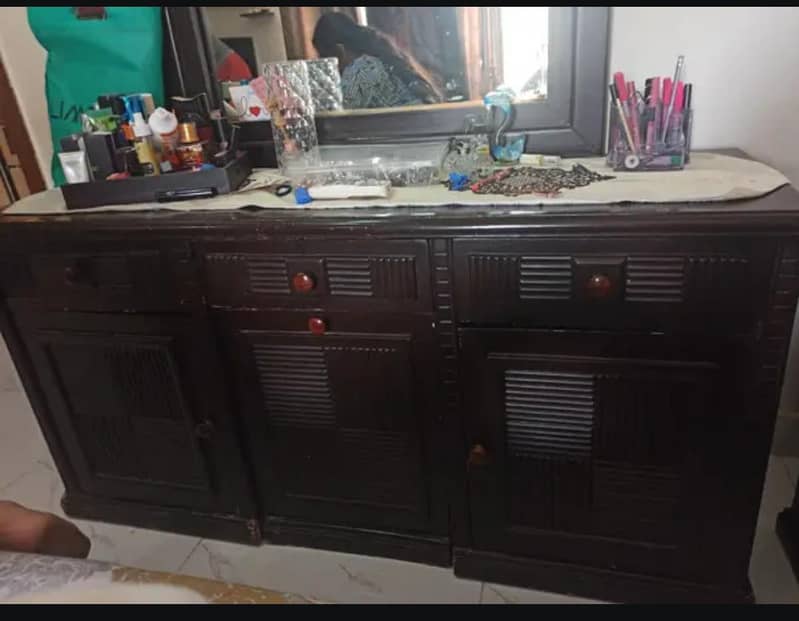 dressing table with side table 0