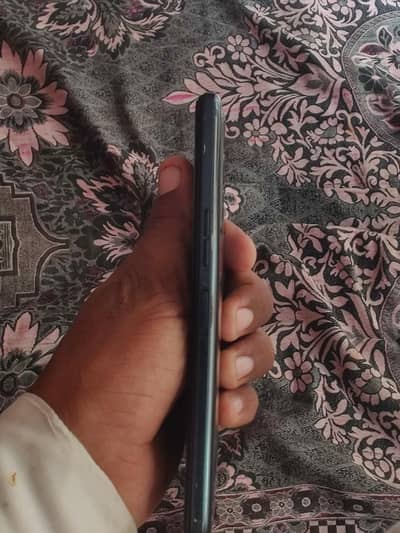 Tecno Camon 18