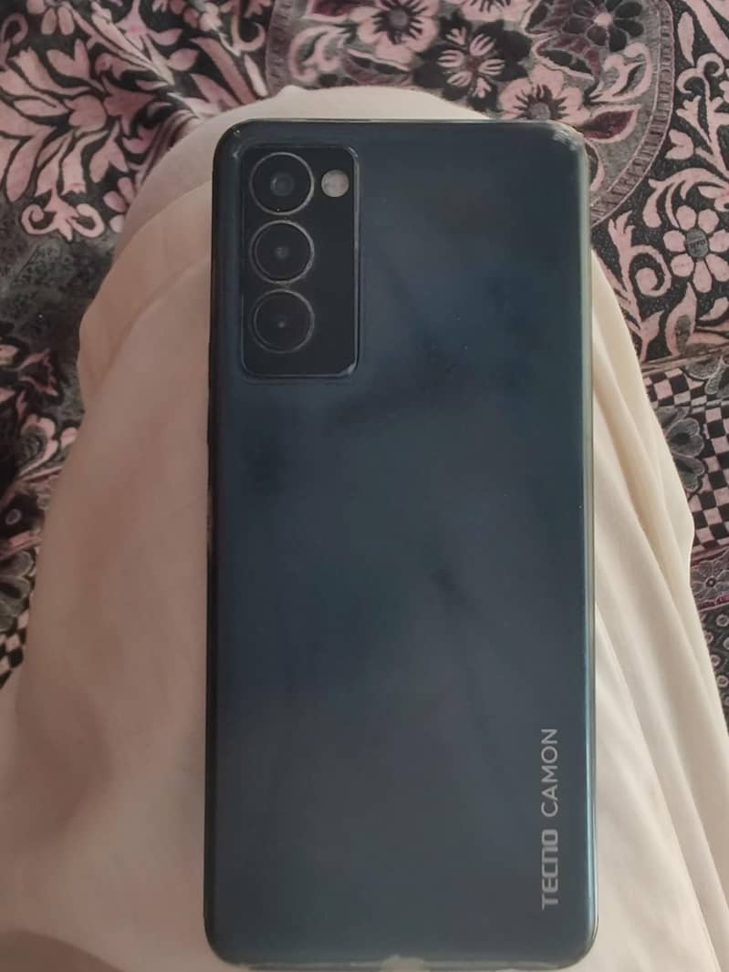 Tecno Camon 18 1