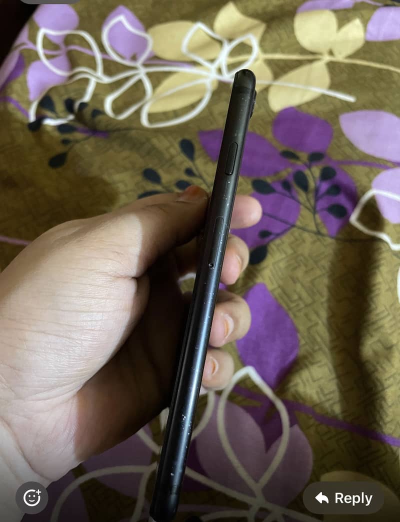 Apple iPhone 7 1