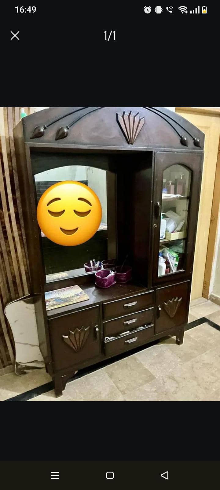 Dressing table 0
