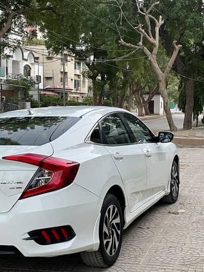Honda Civic VTi Oriel Prosmatec 2017