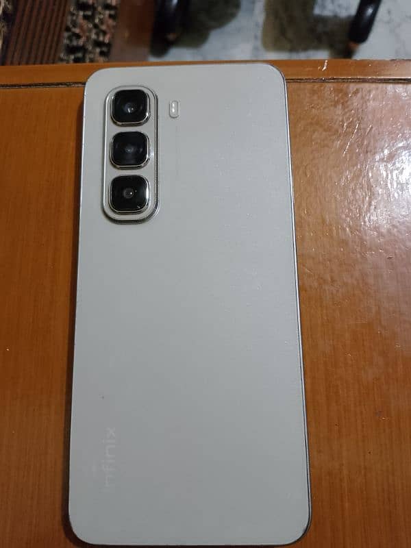 infinix 1