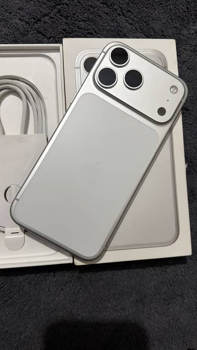 Apple iPhone 17 Pro Max/PTA Approved/512Gb